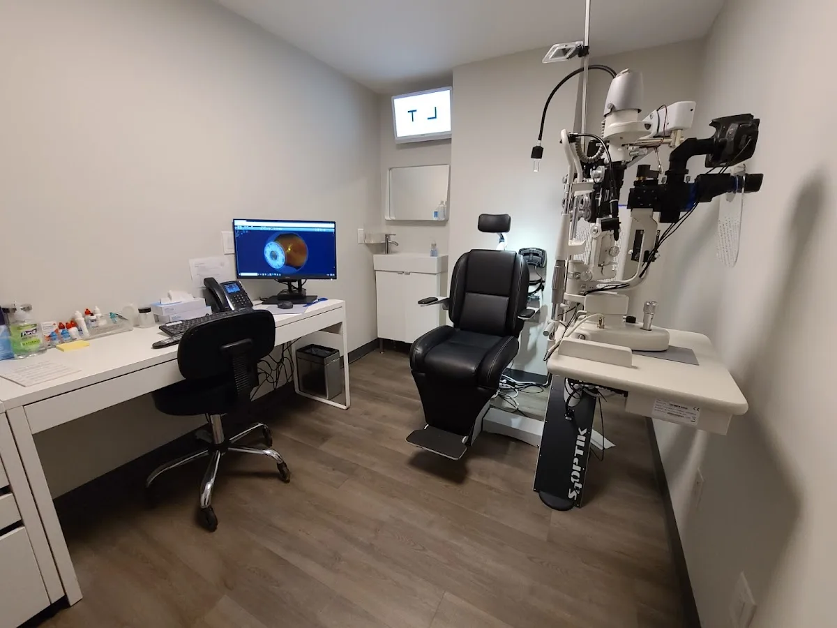 Eye Associates of New York location